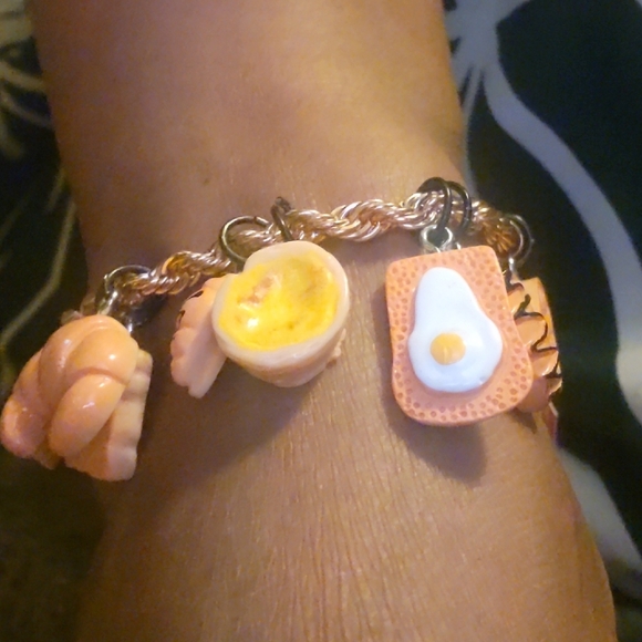 Charming Breakfast-Themed ANKLET - Picture 1 of 2